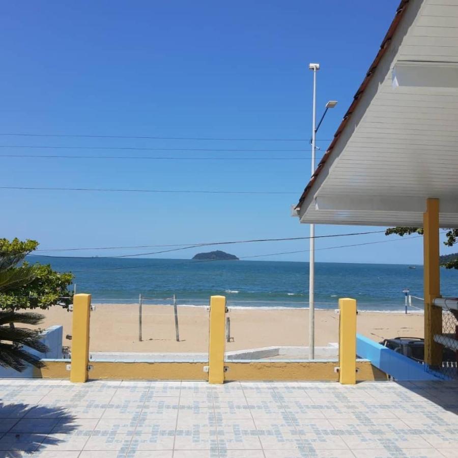 Mansao Ouro Verde Vlc Frente Para O Mar Com Piscina Piçarras Kültér fotó